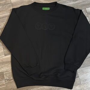 TNT Mens Sweatshirt Crewneck Size M Black worn once